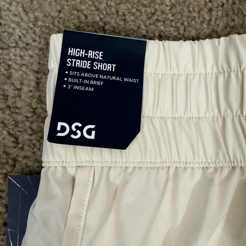 DSG High-Rise Stride Short 3” Inseam Light Sand Women’s Size XL Running Athletic - Picture 4 of 12